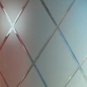 Лазерная гравировка на стекле